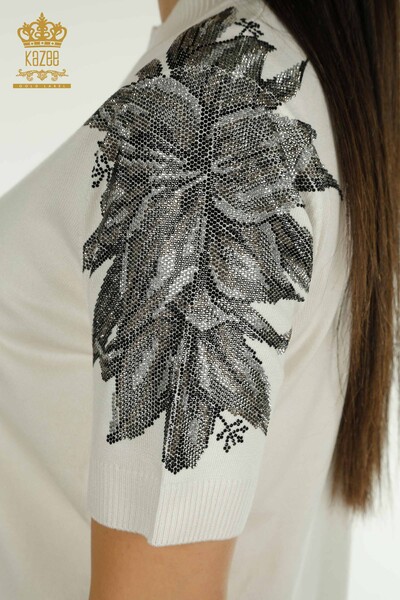 Женский вязаный свитер оптом с вышивкой камнями экрю - 30674 | КАZEE - Thumbnail