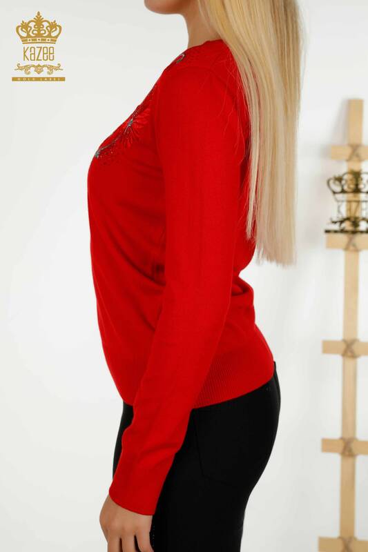 Оптовая продажа женского трикотажного свитера с каменной вышивкой красного цвета - 30146 | КАZEE