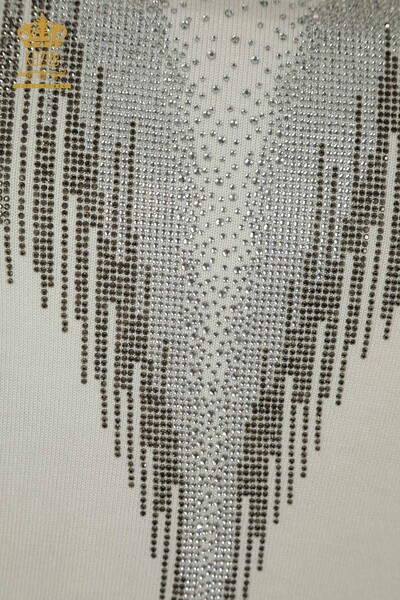 Женский вязаный свитер оптом с вышивкой кристаллами экрю - 30330 | КАZEE - Thumbnail