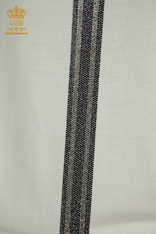 Женский трикотажный свитер оптом с круглым вырезом цвета экрю - 30457 | КАZEE