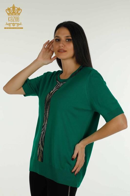 Женский вязаный свитер оптом с леопардовой вышивкой зеленый - 30324 | КАZEE
