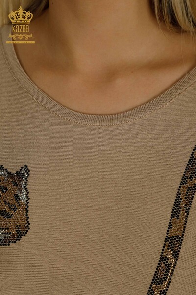 Женский вязаный свитер оптом с леопардовой вышивкой, бежевый - 30633 | КAZEE - Thumbnail