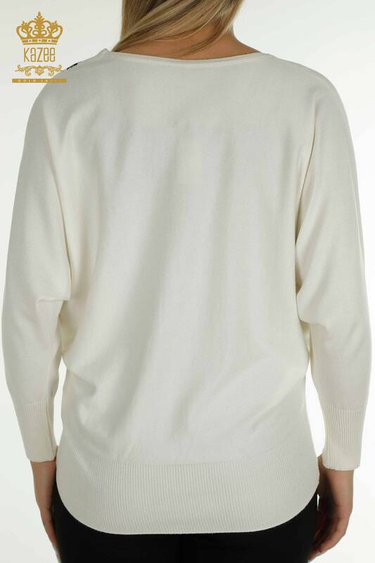 Женский вязаный свитер оптом с леопардовой вышивкой, экрю - 30633 | КАZEE
