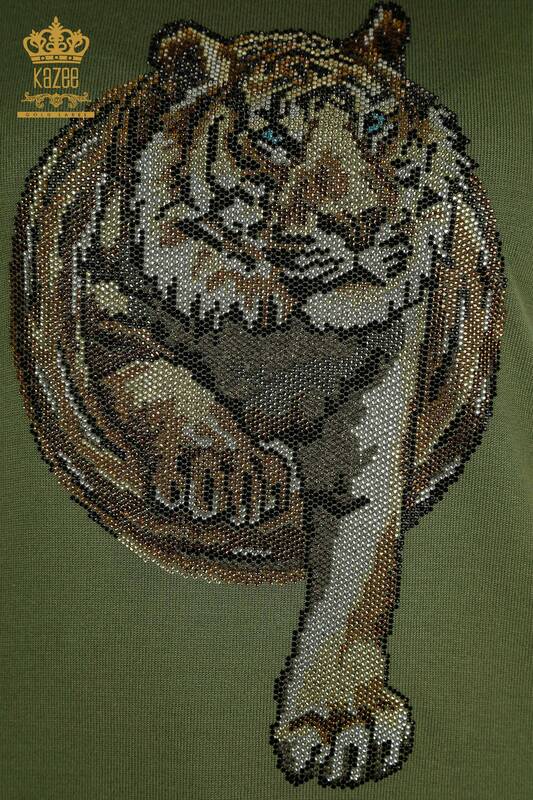 Женский вязаный свитер оптом с леопардовой вышивкой цвета хаки - 30747 | КAZEE