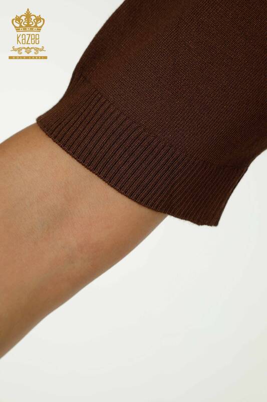 Женский вязаный свитер оптом с леопардовой вышивкой, коричневый - 30329 | КАZEE