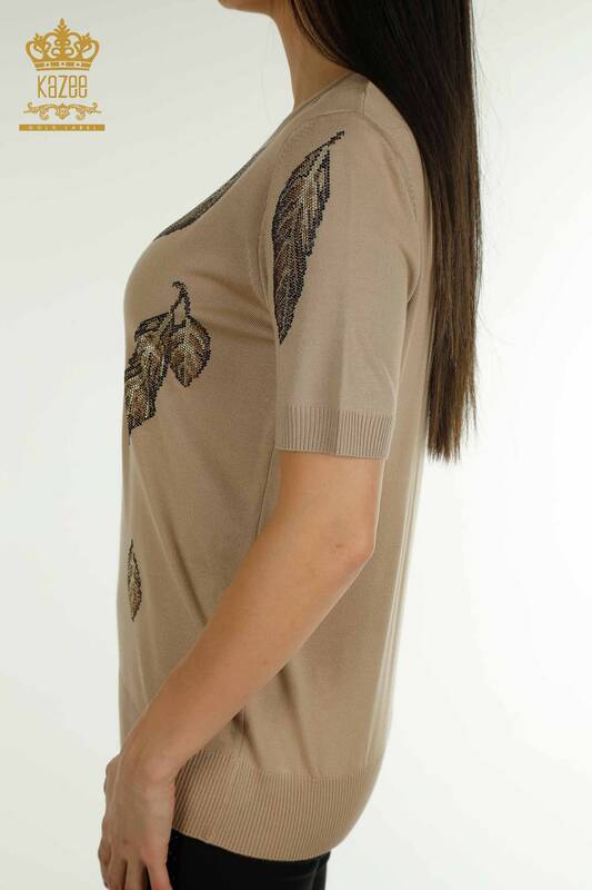 Женский вязаный свитер оптом с узором в виде листьев, бежевый - 30477 | КАZEE