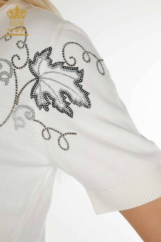 Женский вязаный свитер оптом с вышивкой листьев экрю - 30654 | КАZEE