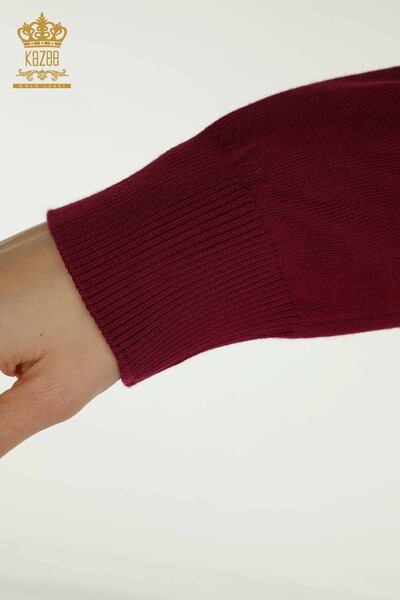 Оптовая продажа женского трикотажа Свитер с цветочным узором на плечах Сиреневый - 30542 | КАZEE - 6