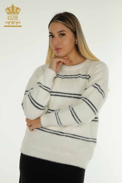 Женский вязаный свитер в полоску из ангоры экрю оптом - 30680 | КАZEE - Thumbnail