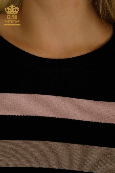 Женский вязаный свитер оптом в полоску, двухцветный, черный, фуксия - 30133 | КАZEE - Thumbnail