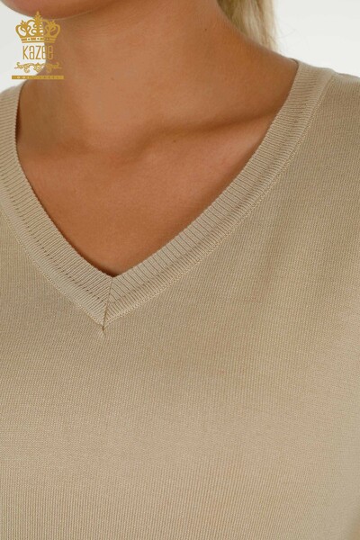 Женский вязаный свитер оптом с пуговицами светло-бежевого цвета - 30139 | КАZEE - Thumbnail