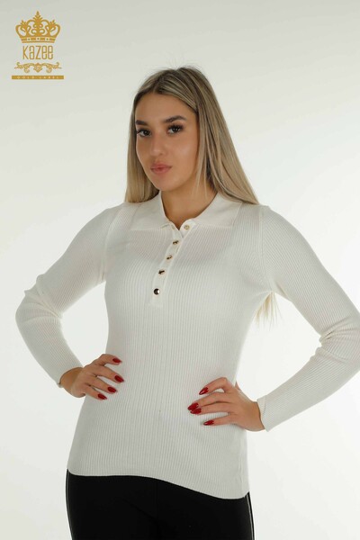 Kazee - Оптовые продажи женского трикотажного свитера с пуговицами цвета экрю - 30364 | КАZEE