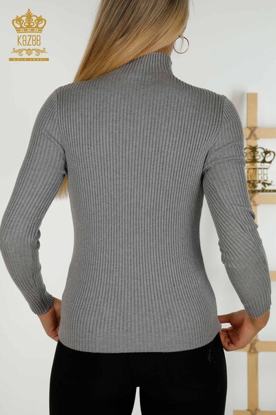Пуговицы для женского трикотажного свитера серого цвета оптом - 30394 | КАZEE - Thumbnail