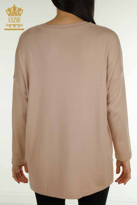 Женский свитер из трикотажа с вышивкой камнями оптом - 30750 | КАZEE