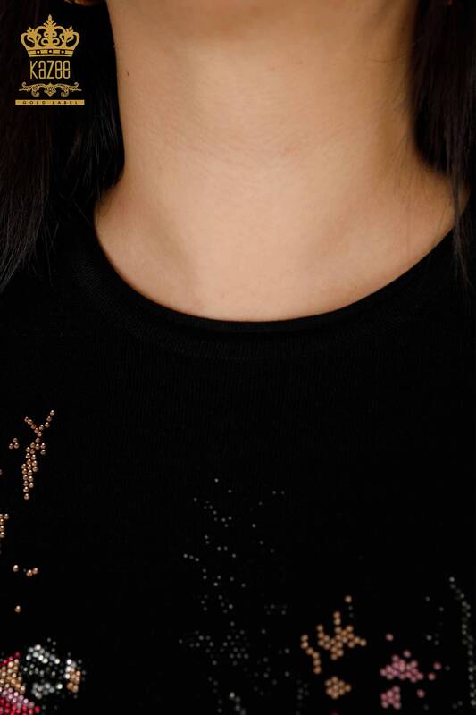 Женский трикотажный свитер с цветочным узором оптом, черный - 30214 | КАZEE