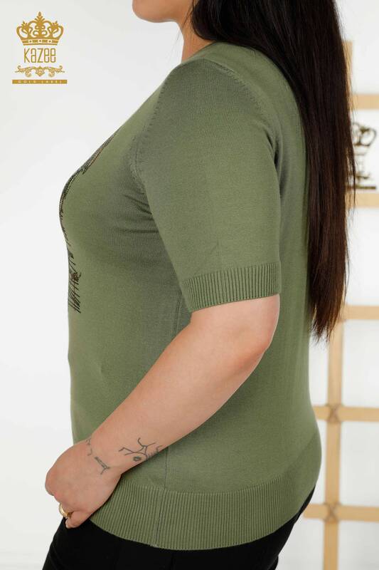 Женский трикотажный свитер оптом с цветочным узором цвета хаки - 30493 | КАZEE