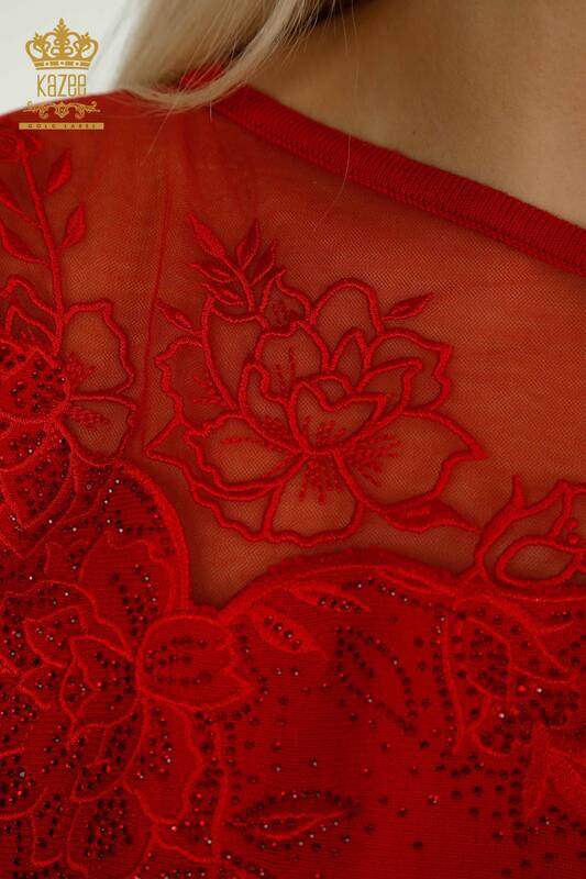 Оптовая продажа женского трикотажа Свитер с цветочной вышивкой Красный - 30228 | КАZEE