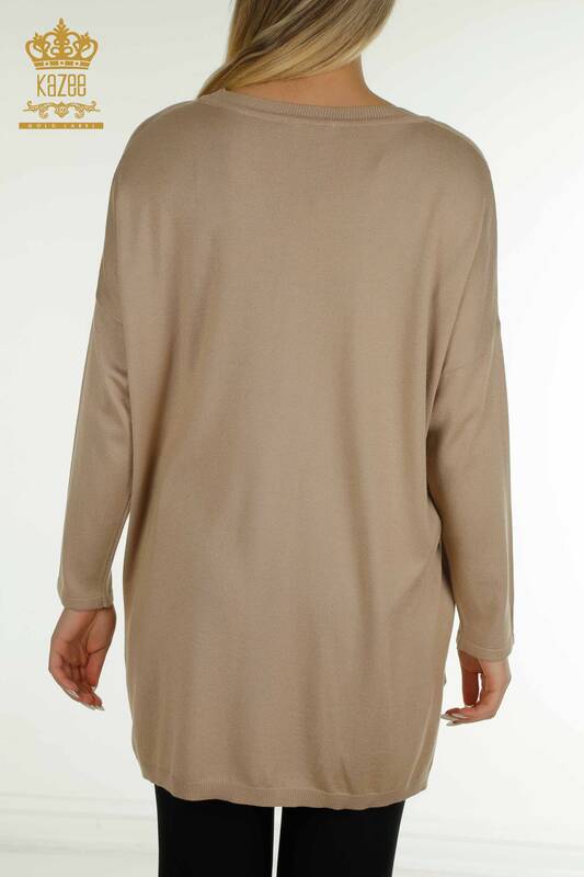 Женский трикотаж оптом, свитер в полоску с каменной вышивкой, бежевый - 30621 | КАZEE