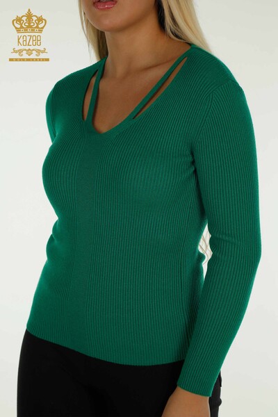 Женский вязаный свитер оптом с воротником зеленого цвета - 30392 | КАZEE - Thumbnail