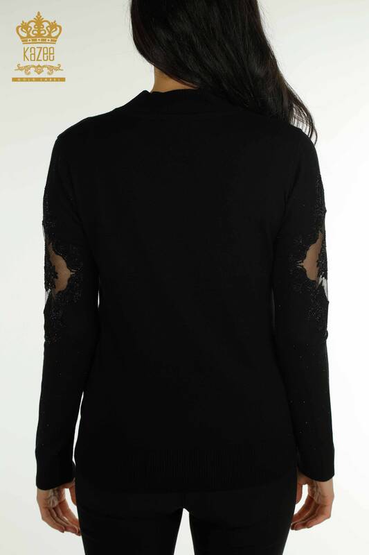 Женский вязаный свитер оптом с вышивкой черного цвета - 30892 | КАZEE