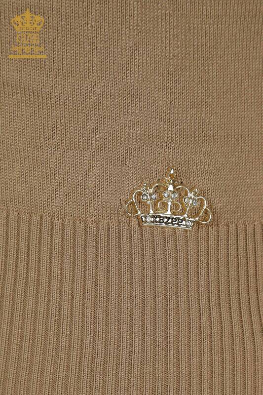 Женский вязаный свитер с высоким воротником оптом, базовый бежевый - 30613 | КАZEE