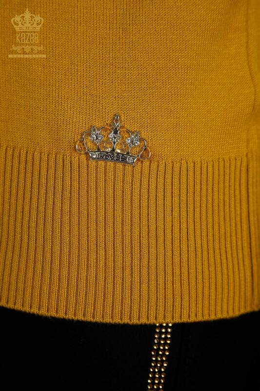 Женский вязаный свитер оптом с высоким воротником Базовый Шафран - 30613 | КАZEE