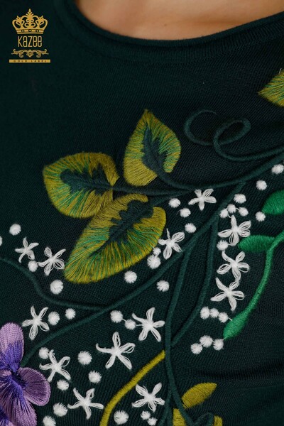Женский вязаный свитер оптом с разноцветной цветочной вышивкой Нефти - 16934 | КAZEE - Thumbnail