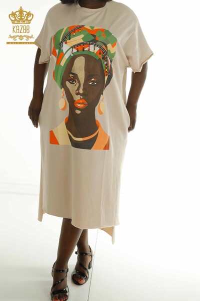  S&M - Женское платье из бисера бежевого цвета оптом - 2402-231001 | S&M