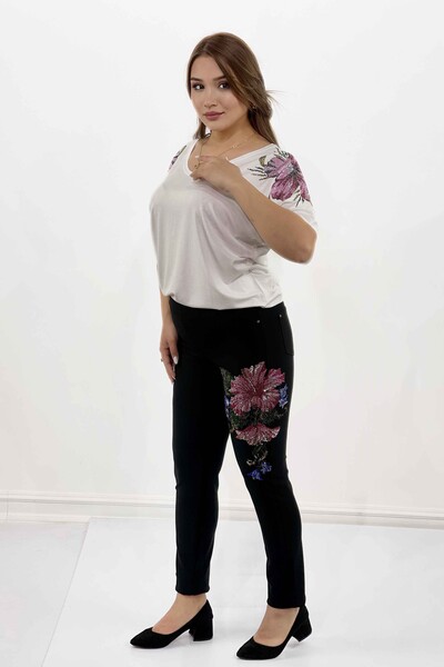 Женские брюки оптом с цветочной вышивкой камнем - 3450 | КАZЕЕ - Thumbnail
