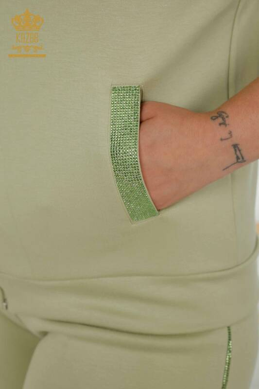 Женский спортивный костюм с капюшоном зеленый оптом - 20392 | КАZЕЕ