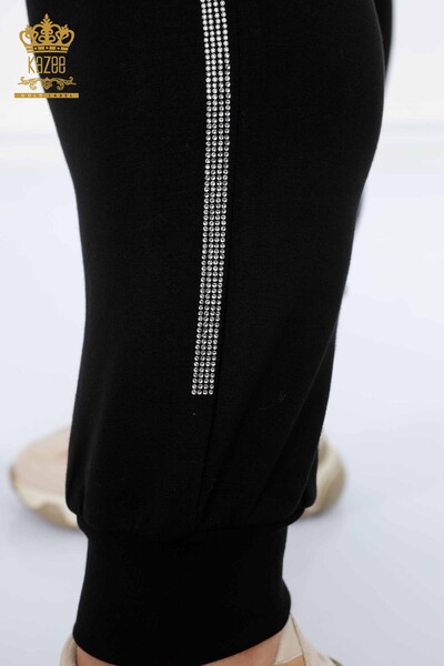 Женский спортивный костюм в полоску с вышитым камнем и подробной толстовкой с капюшоном - 17453 | КАZЕЕ - Thumbnail