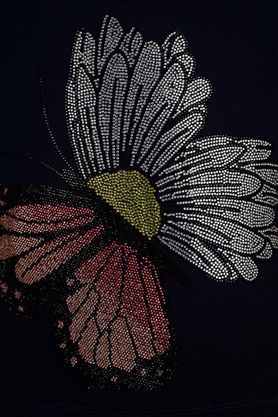 Женская блузка оптом с узором «бабочка и ромашка» - 78932 | КАZЕЕ - Thumbnail