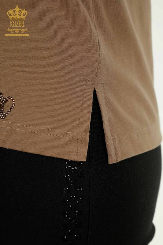Женская блузка оптом с каменной вышивкой светло-коричневого цвета - 79565 | КАZEE