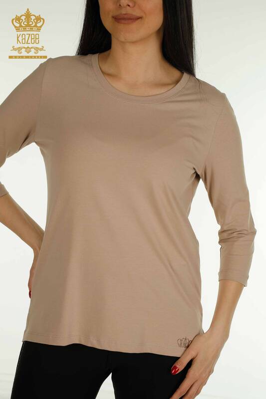 Женская блузка оптом с каменной вышивкой темно-бежевого цвета - 79565 | КАZEE
