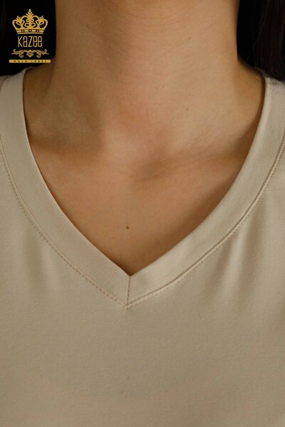 Женская блузка оптом с леопардовой вышивкой светло-бежевого цвета - 79484 | КАZEE - Thumbnail