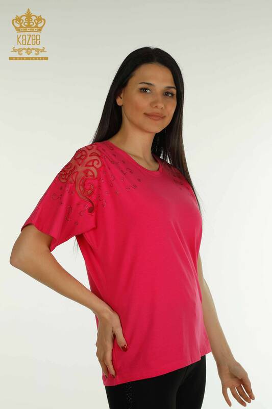 Оптовая продажа женской блузки из тюля с плечами цвета фуксии - 79456 | КАZEE