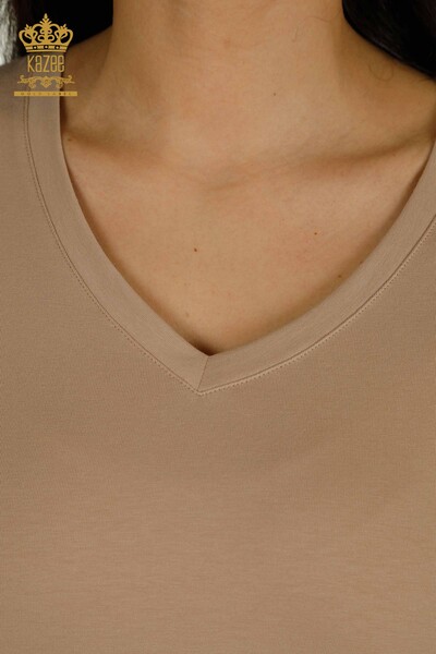 Женская блузка с V-образным вырезом темно-бежевого цвета оптом - 79564 | КАZEE - Thumbnail (2)
