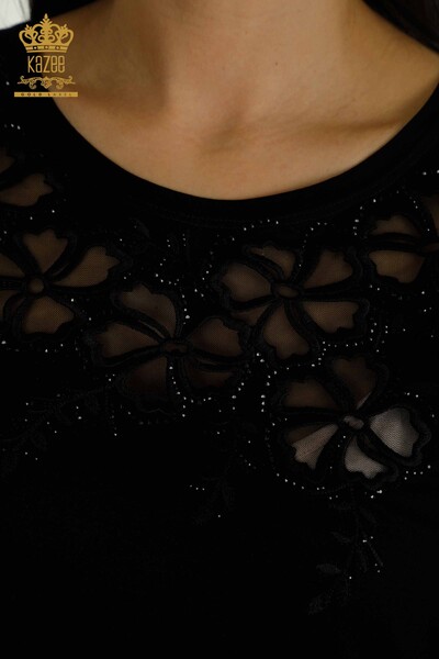Женская блузка оптом с цветочным узором черного цвета - 79049 | КАЗЕЕ - Thumbnail