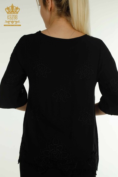 Женская блузка с цветочной вышивкой оптом, черная - 79127 | КАZEE - Thumbnail