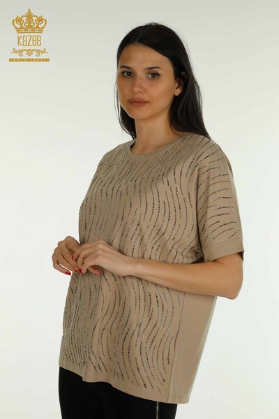 Kazee - Женская блузка оптом с каменной вышивкой темно-бежевого цвета - 79651 | КАZEE