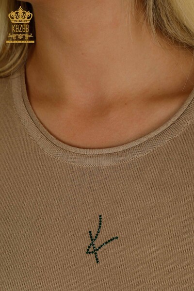 Женский вязаный свитер оптом Американская модель бежевого цвета - 30335 | КАZEE - Thumbnail