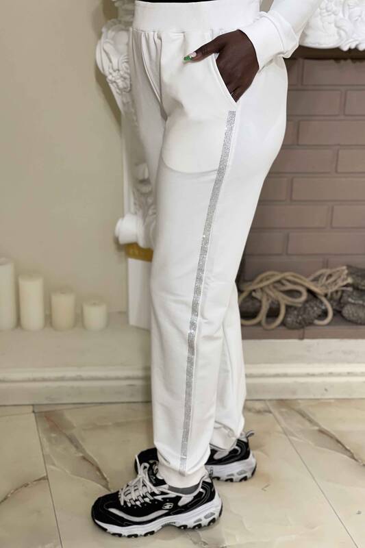 Детальный комплект спортивного костюма для женщин с вышитым камнем карманом - 17261 | КАZЕЕ