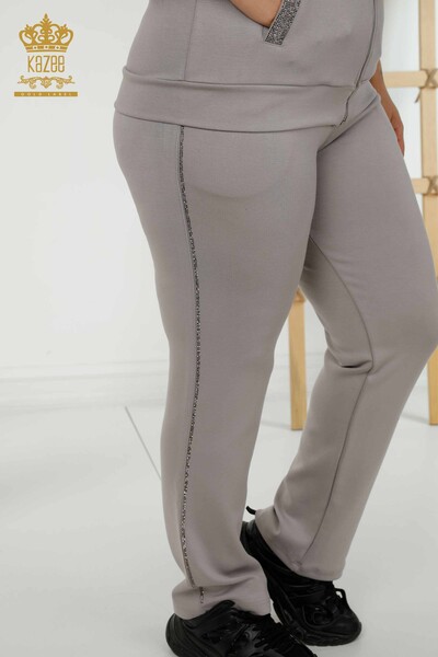 Женский спортивный костюм оптом, вышитый камнем, серый - 20448 | КАЗЕЕ - Thumbnail