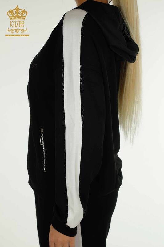 Оптовая продажа комплекта женского спортивного костюма двух цветов с капюшоном черного цвета экрю - 17554 | КАZEE
