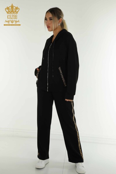 Женский спортивный костюм черного цвета с вышивкой камнями оптом - 17578 | КАZEE - Thumbnail