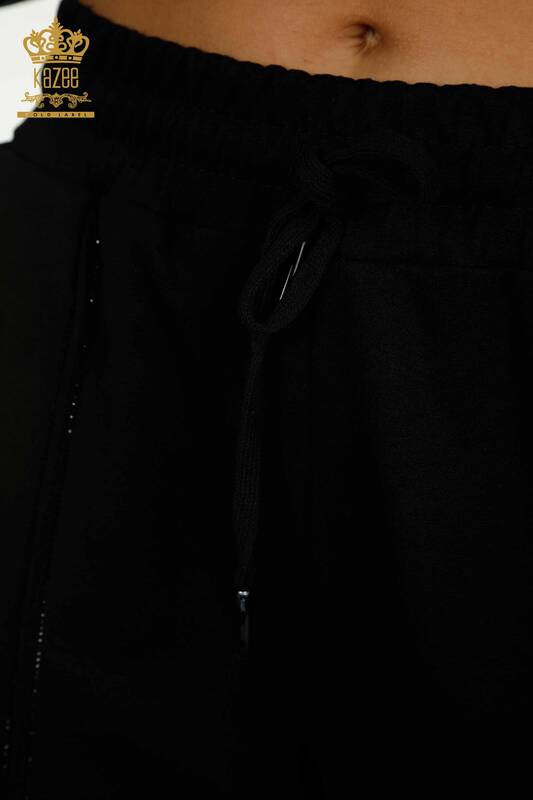 Черный женский спортивный костюм оптом с каменной вышивкой - 17657 | КАZEE