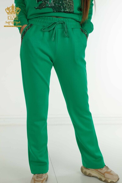 Зеленый женский спортивный костюм оптом с леопардовым узором - 17580 | КАZEE - Thumbnail