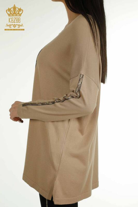 Женский вязаный свитер с тигровым узором оптом, бежевый - 30746 | КАZEE