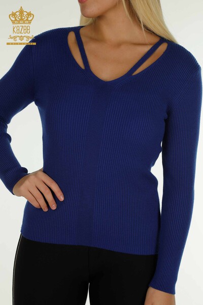 Женский вязаный свитер с воротником оптом Электрический цвет - 30392 | КАZEE - Thumbnail