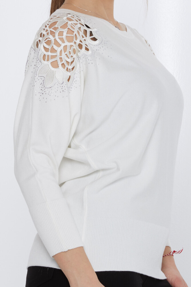 Pull en maille avec détail décolleté Écru - 31288 | KAZEE (Lot de 3 M-L-XL) - 4